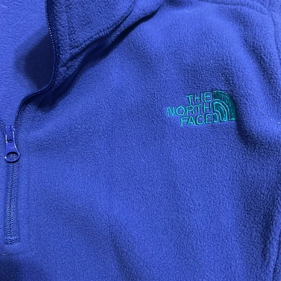 Women’s large The North Face light weight quarter zip. Excellent condition - Picture 2 of 3